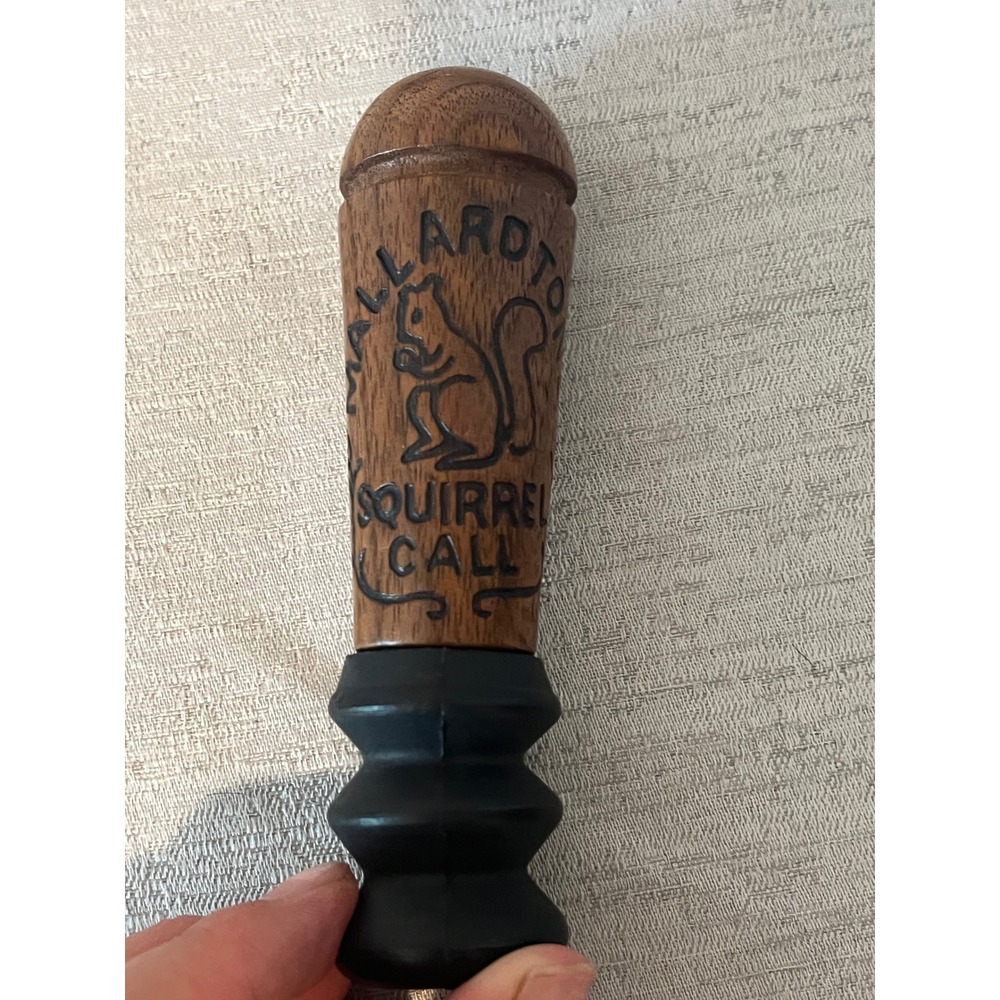 Mallardtone Squirrel Call Wood and Rubber Vintage Style Hunting Game Call